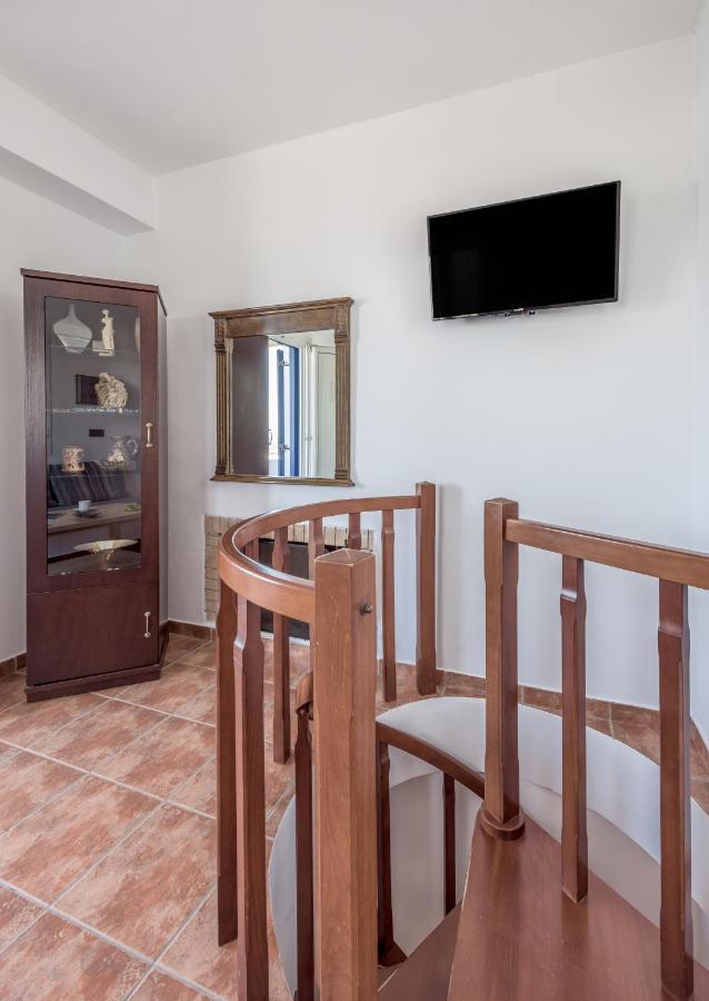 Akitos Maisonette Адамас Екстер'єр фото